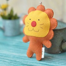 난쟁이똥자루 열쇠고리 만들기 사자왕자 펠트 DIY 세트, 2개