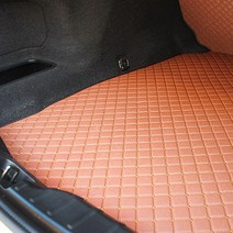 지엠지모터스 퀼팅 가죽 트렁크매트 풀세트, 올란도, 브라운, 쉐보레