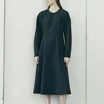 누브 Curved Sleeve Flare Dress