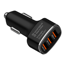 테크진 USB 포트 3구 고속 차량용 시거잭 충전기 QC3.0 54W, 블랙