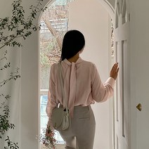 페미닌 스카프 포인트 블라우스