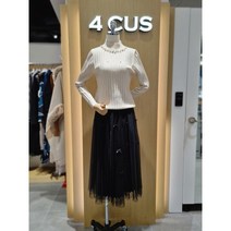 [4CUS]포커스 (FW1L7KT0475) 미니 꽈베기 진주 비즈 포인트 니트