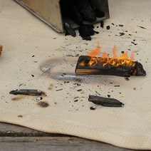 불멍 방염매트 화재방지 캠핑장 필수품 차박 숯불 바닦깔개
