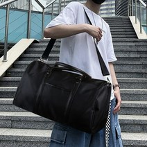 헬스장 가방 블랙 보스턱백 빅사이즈 크로스백 여행 캠핑 짐가방