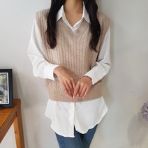 상상그이상 여성용 국내제작 세로줄 꽈V넥 조끼 부드러운 구김 없는 필수 블라우스 코디세트 보풀 없는 포인트 컬러 레이어드 조끼 사이즈 가성비 좋은 넉넉한 베스트 세트