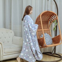 입는 담요 두꺼운 모포 집순이 이불 먼지없는 극세사 블랭킷 모포 날다람쥐 담요 후드 가을과 겨울 플란넬 담요 학생 사무실 목도리 망토 망토 두꺼운 낮잠 담요