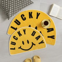 스마일 반달 발매트 럭키데이 극세사 매트