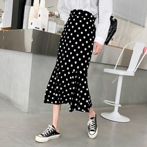 떳다그녀 데리온 도트 밴딩 스커트