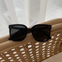 라라뮤즈 플랫바 손예진 선글라스