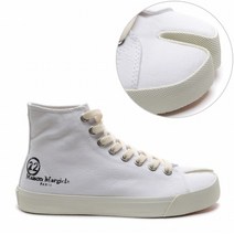 S58WS0111_P1875_T1003_20S 여성 타비 하이탑 스니커즈