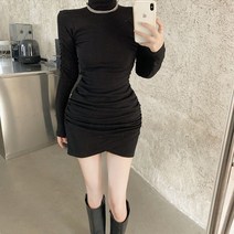 [랜덤플레이] 하이 넥 롱 슬리브 셔링 원피스