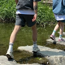 4+1 운동할때 땀흡수 발냄새 조거 팬츠 반바지 트레이닝 스트릿 헬스 러닝 스포츠 삭스 양말