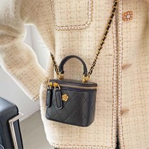 여자 누빔 퀼팅 골드 체인가죽 사각 박스 미니백 2색 20대