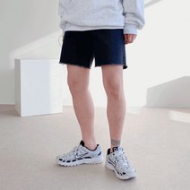 와이샵 / RA 흑청 워싱 숏 컷팅 청반바지