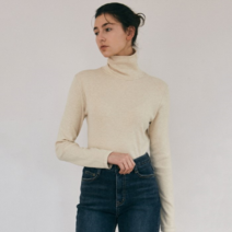 얀써틴 MODERN TURTLENECK KNIT_BEIGE (9390464)