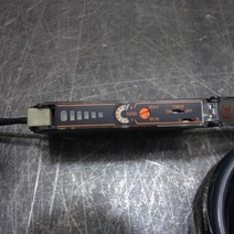 OMRON E3X-NA11 DC12~24V 화이버 앰프 광센서 -H 0467