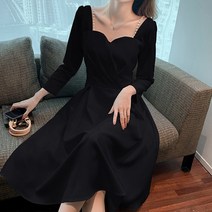 [랜덤플레이] 하트넥 진주끈 포인트 A라인 롱 원피스
