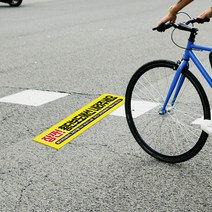 횡단보도 자전거 사고 예방 내려주세요 스티커 횡단도 내리기 도로 교통 안전 바닥 표지, 금속특수시트, 02