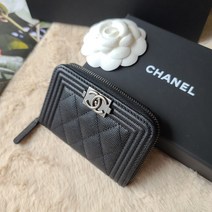 보이 샤넬 지퍼 동전지갑 그레인드 카프스킨 루테늄 메탈 블랙 A80602
