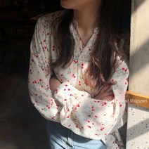 플라워 쉬폰 블라우스 노카라 잔꽃 무늬 긴팔 상의 봄