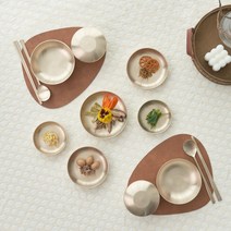 [예쁜도자기반상기세트] 예쁜그릇 원형 플레이트 도자기 접시 카페 디저트 찬기, 소형 4p