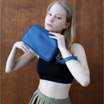 필인더블랭크 시스터 트라페즈 미들백