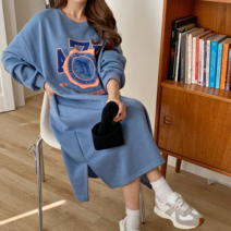 리엘라 크레딩 루즈핏 프린팅 롱 기모 원피스