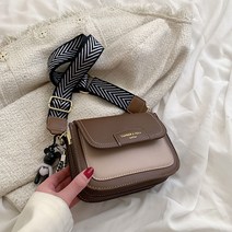 숄더 크로스백 핫한 쁘띠가방 여성가방 트렌드 겨울 가을 인싸템 광대역 블러킹 미니 스퀘어백 4094697241