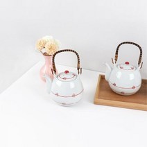 홈파티 꽃줄 화이트 도자기 술주전자 700ml 제사용