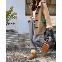 가벼운 떡볶이 더플 무스탕 베이지 무스탕코디