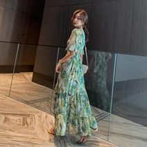 여성 봄 가을 꽃무늬 반팔 쉬폰 윈피스 빅사이즈 여름 휴양지 휴양지 결혼식 하객룩 비치