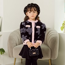 릴리푸리 플라워 부클 코트