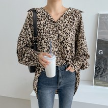 루즈핏레오파드슬릿블라우스
