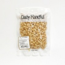 튀김땅콩200g(피넛츠) 땅콩을 기름에 튀겨 소금간하여 짭조름한간식~ 집어먹기 편해 부담없이 아이들 간식 술안주로 먹기좋은 각종 건어물 술안주 전문판매 .