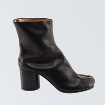 메종 마르지엘라 명품여성마르지엘라 22FW 블랙 타비 앵클 부츠 S58WU0260 PR058 T8013