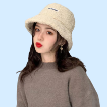 10대 20대 여자 겨울용 버킷햇 따뜻한 뽀글이 털 모자 겨울 부산 제주도 여행 코디 패션 방한모