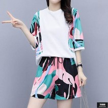 가바바 여성 반팔 트레이닝복 세트 화려한 패턴으로 눈에 확 띄는 여름 트레이닝복 세트 G61258