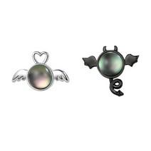 Angel & Demon Stud Earrings 비대칭 피어싱 이어링 패션 귀 스터드 주얼리 여자를위한 생일 선물 hypoallergenic