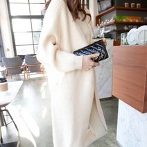 모던한 디자인 슬림 롱가디건 가오리핏 로브 가디건