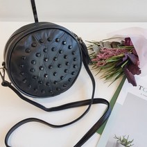 여자 큐빅 찡 스터드 장식 심플 유니크 크로스백