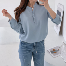 블루종 반오픈 밑단 스트링 블라우스_B2303BL051A