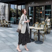 요나걸 여성 외출복 상의 재킷 정장재킷 오피스룩 여유로운 핏 시크 도도 요즘 핫한 디자인 다양한 스타일링 가능 여자재킷 + 양말증정