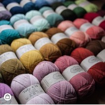 CamaRose-Yaku 카마로즈 야쿠 -아름다운 컬러 탑다운스웨터 모자 장갑 양말실, 1967 뉴블루