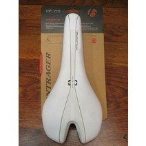 트랙 본트레거 AFFINITY 레이스 라이트 할로우 TI 레일ED 맨즈 안장 - 화이트 - 128