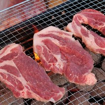 수입산 돼지목살 구이용 1kg/500g 통목살 스테이크 에어프라이어 캠핑용 덴마크산 돼지고기 목살 목심, 수입산 통목살 구이용 1kg_1cm