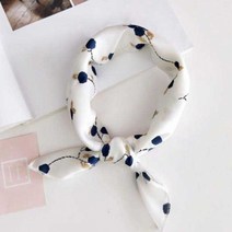 샤랄라 쁘띠 실크 스카프 3호-작은꽃 쁘띠스카프 엘르스카프 여성실크스카프 루이까또즈스카프 롱스카프 멀티스카프 여성봄스카프 실크쁘띠스카프