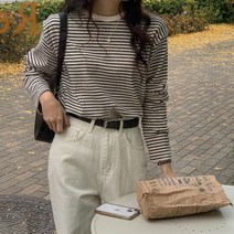 디오트 프니치 스트라이프 데일리 라운드넥 티셔츠