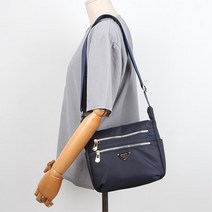 (3컬러) 세련된 중년여성 가벼운 수납공간 크로스백 엄마 앞가방 캐주얼