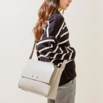 르마인 LML04 크랙메신저 가죽 숄더크로스백 마룬