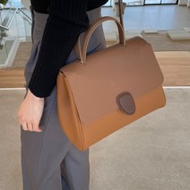 데일리명품가방 클래식백 여대생 직장인 하객룩가방 명품가죽핸드백